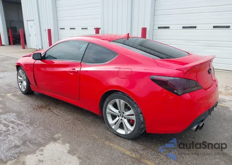 2010 Hyundai Genesis Coupe 3.8 Grand Touring z USA, uszkodzony, nr VIN KMHHU6KH8AU014506